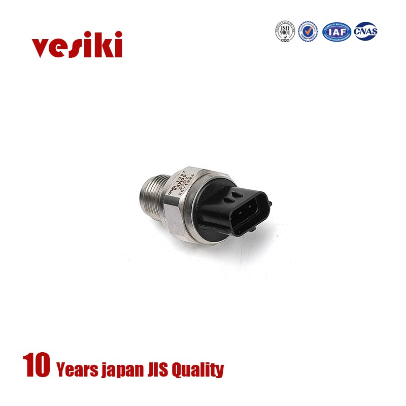 7861-93-1812 Professional Manufacturers Wholesales Diesel Auto Spare Parts Oil Pressure Sensor